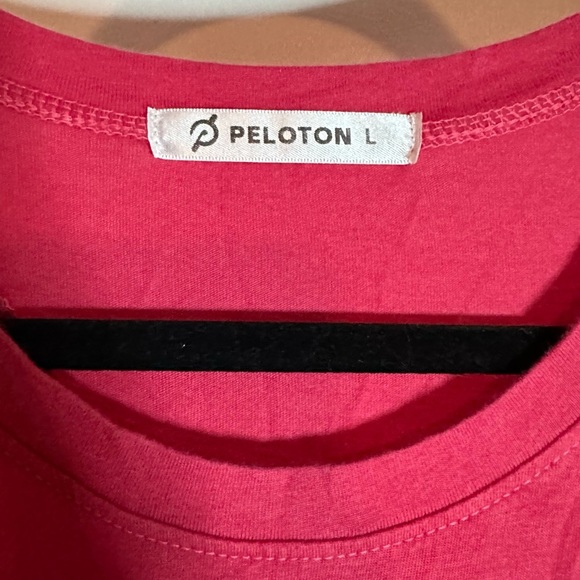 Peloton Legacy Racer Tank Red Large - Picture 4 of 5